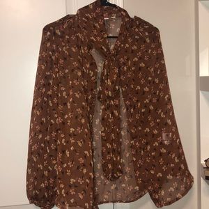 Long sleeve blouse ( Brown with flowers)